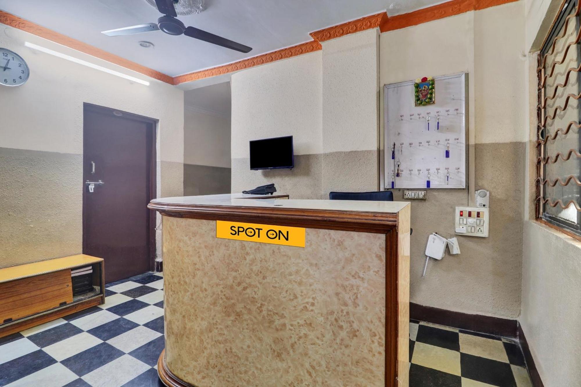 Spot On Gokul Residency Near Secunderabad Railway Station Hotel ไฮเดอราบัด ภายนอก รูปภาพ